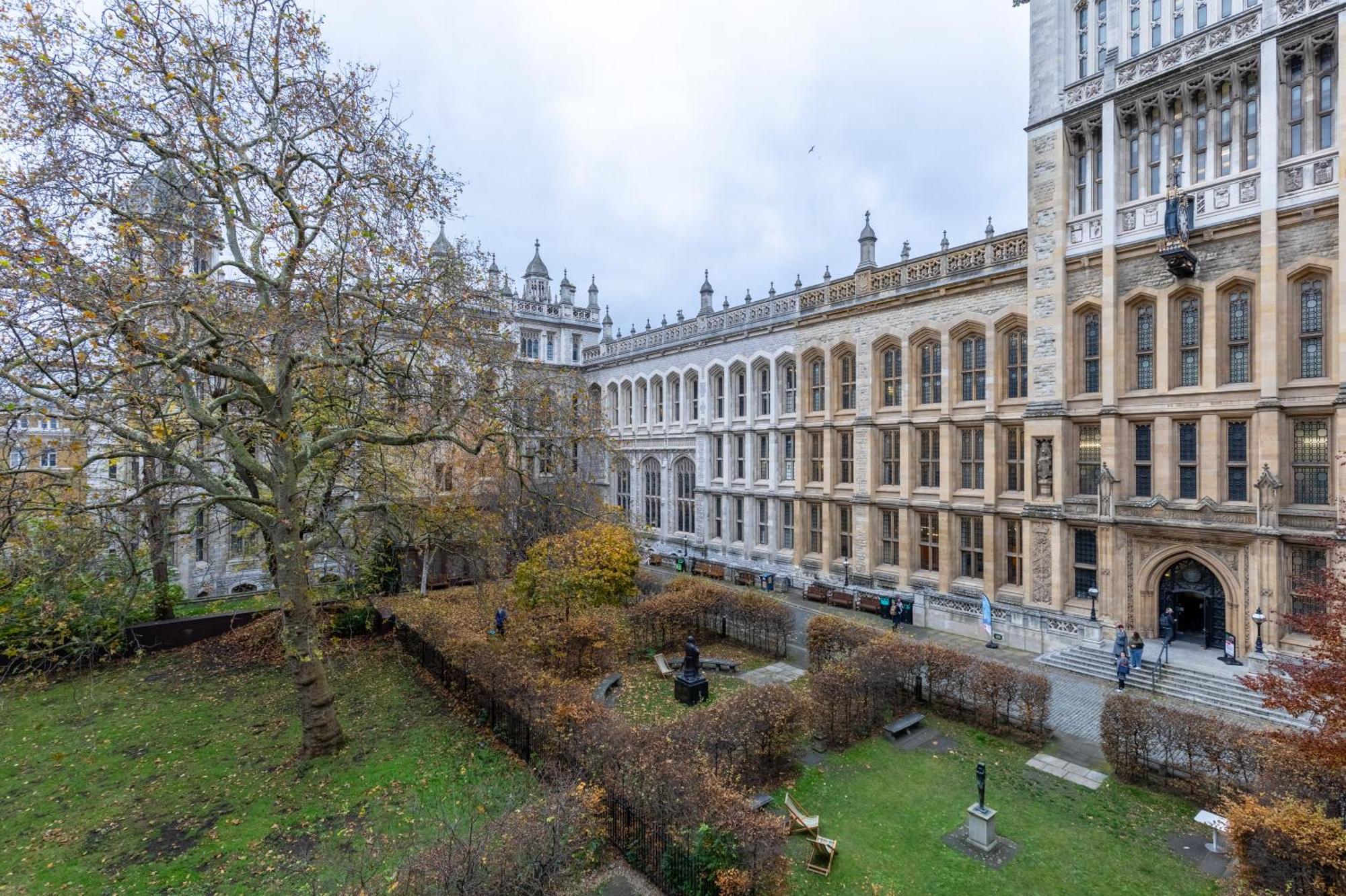 Stylish & Modern 1bd Flat - Chancery Lane! Londres